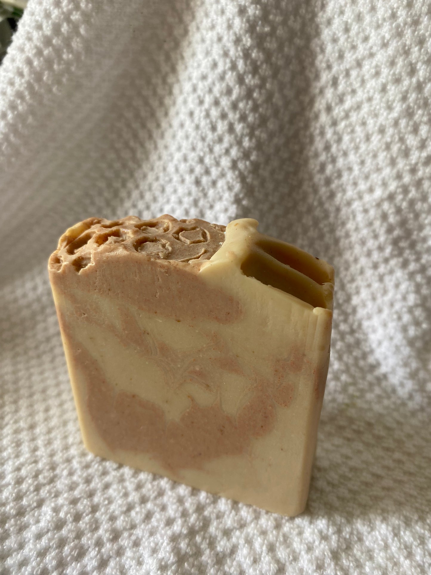 Handcrafted Almond and Honey Soap | Natural Hydration for Soft and Radiant Skin | Zalis Natural
